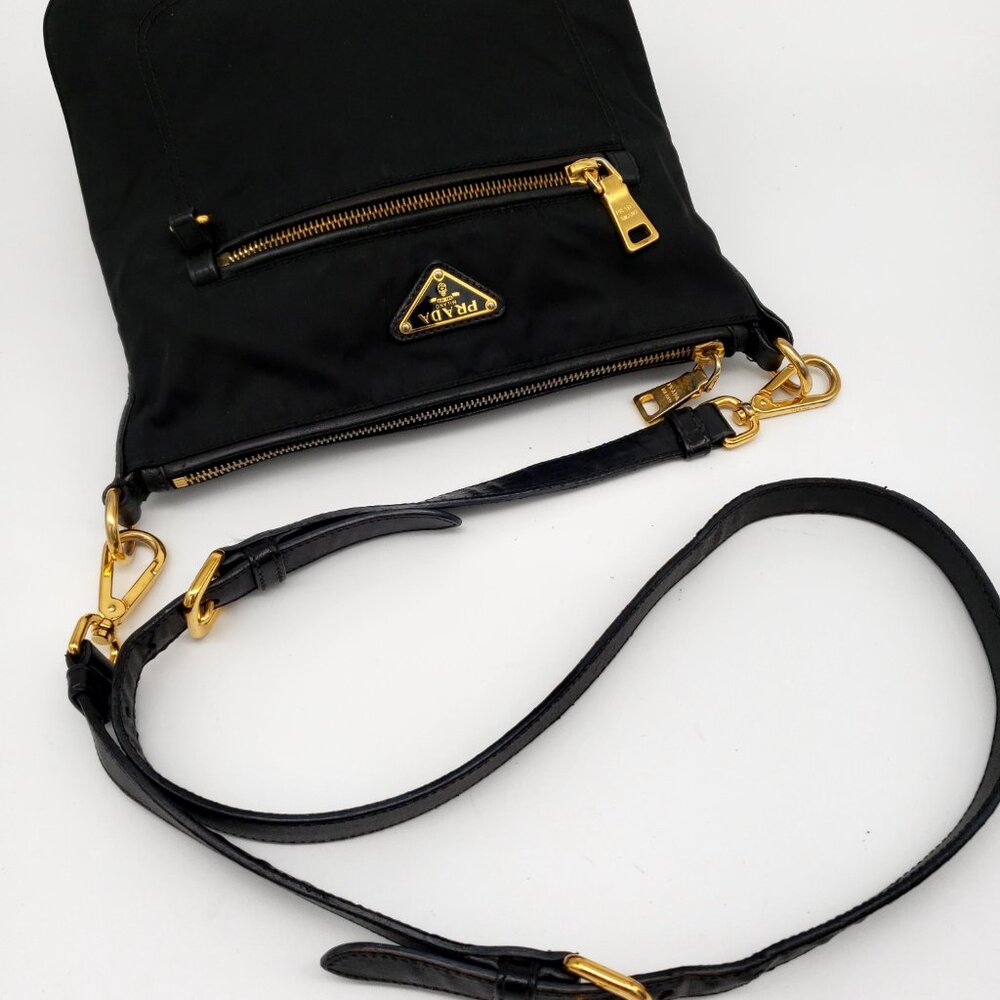 Authentic Prada Tessuto Nylon Shoulder Bag 320-110325 - Picture 7 of 16